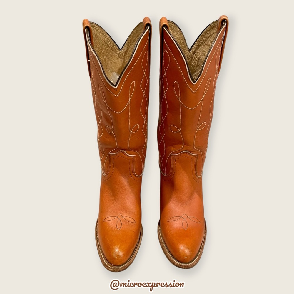 1980 VINTAGE Frye Swirl Stitch Embroidered Cognac Tan Brown Leather Cowboy Boot - Picture 3 of 11